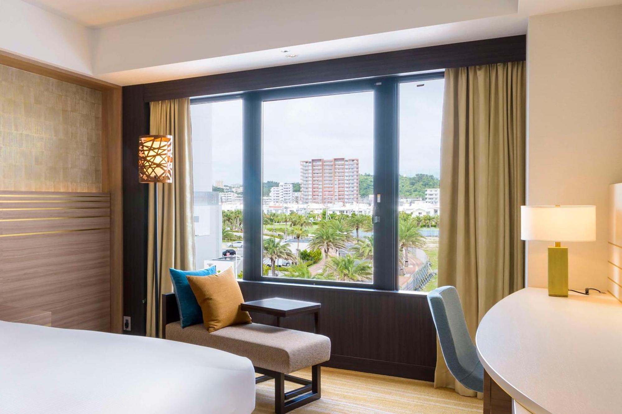 Doubletree By Hilton Okinawa Chatan Resort Dış mekan fotoğraf