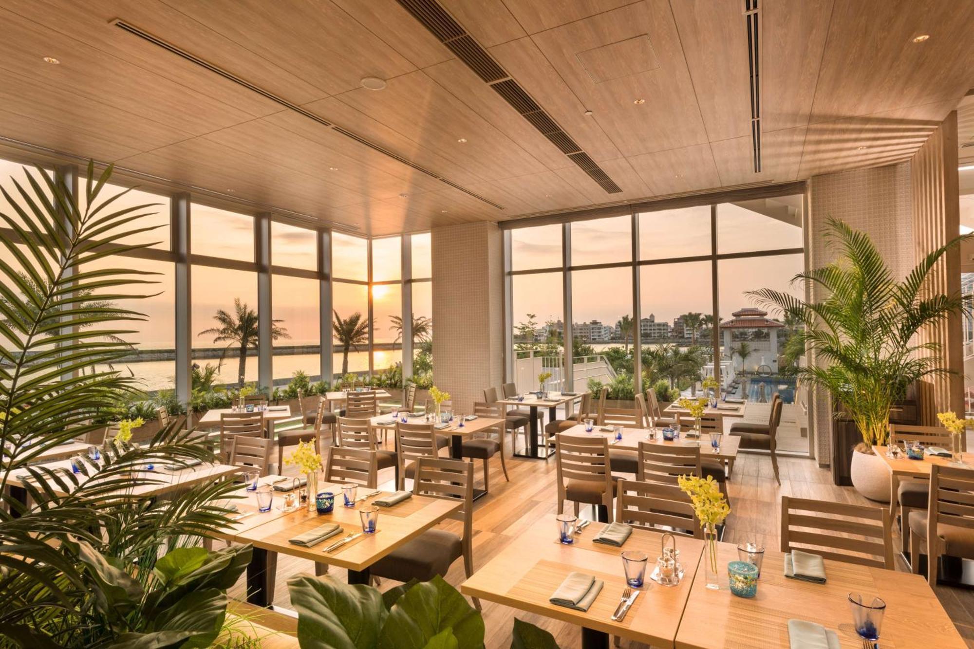 Doubletree By Hilton Okinawa Chatan Resort Dış mekan fotoğraf
