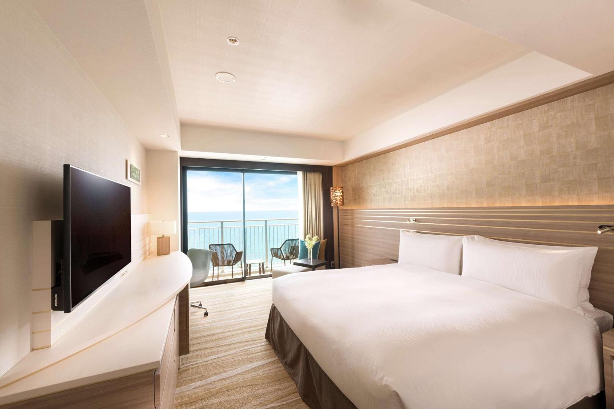 Doubletree By Hilton Okinawa Chatan Resort Dış mekan fotoğraf